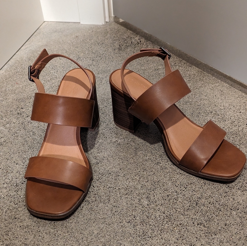 Universal Thread Hope Heels Cognac Size 6.5